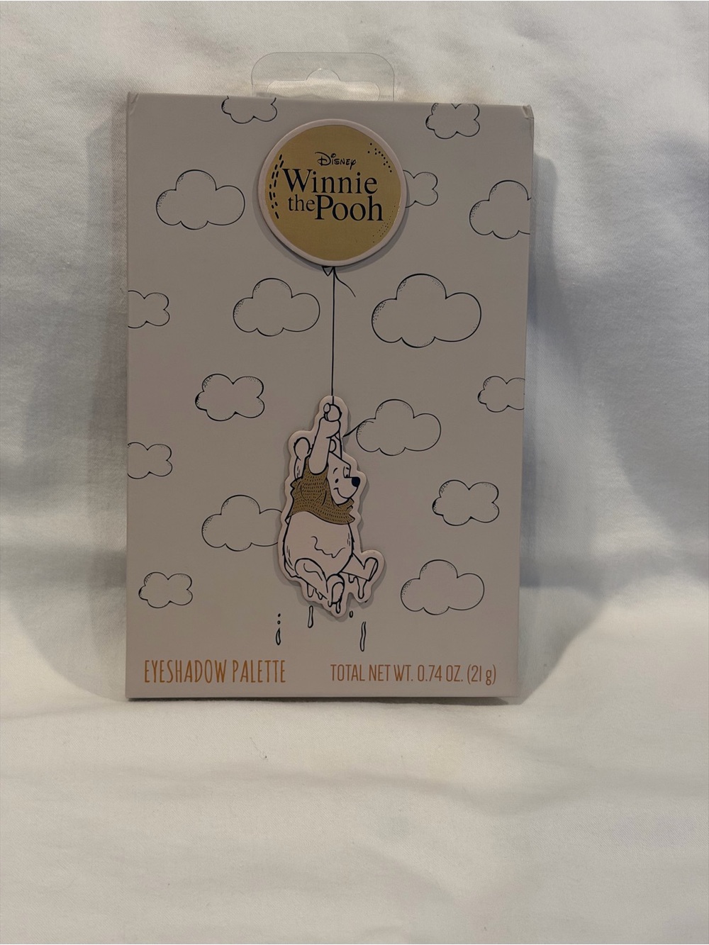 Disney Winnie the Pooh Eyeshadow Palette - Cream & Gold